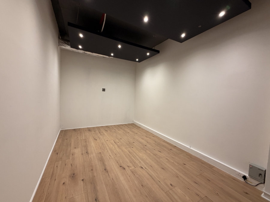 To Let Commercial Property for Rent in Sea Point Western Cape